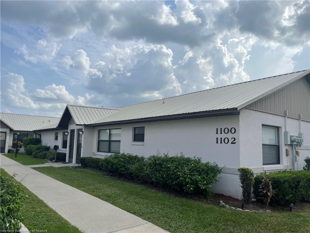 1102 Villaway W #102 Sebring, FL